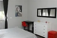 Brothers And Sisters Bed And Breakfast Rome