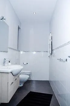 Brothers And Sisters Bed And Breakfast Italy