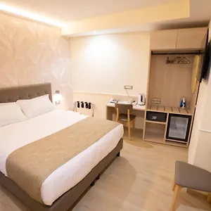 Maximus Otel