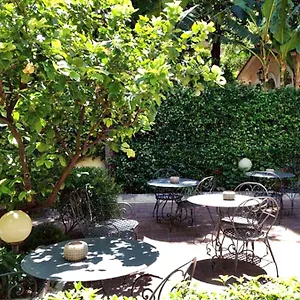3* Hotel Select Garden