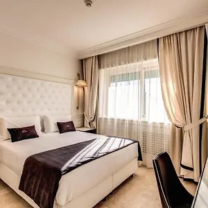 3* Hotel Domus Mea